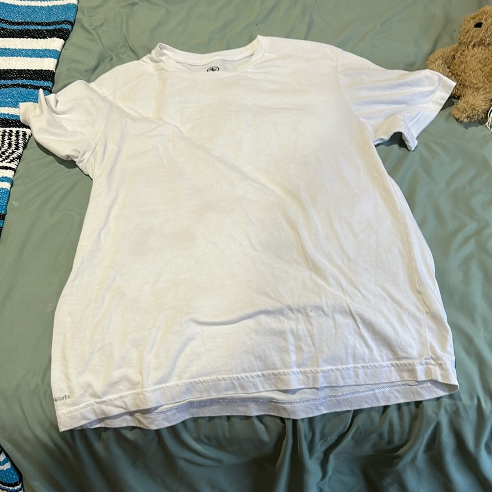 White tshirt, size medium(38-40) , athletic works